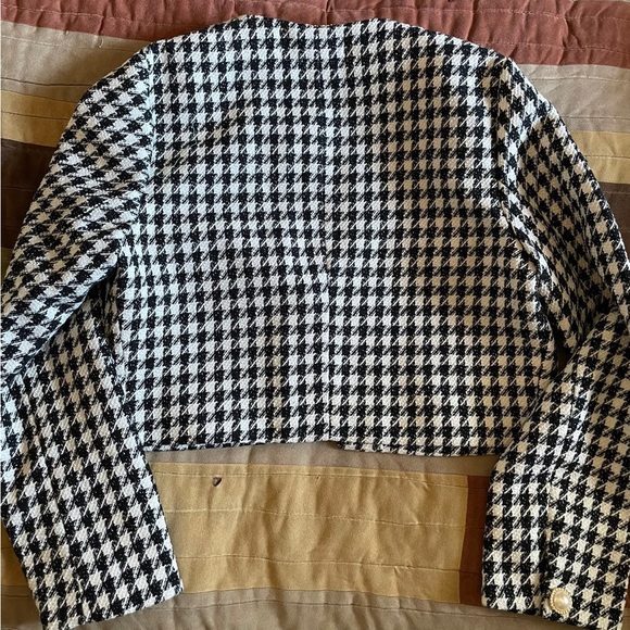 LUXE FUSION 2 PIECE SKIRT SET SIZE SMALL - Picture 3 of 7